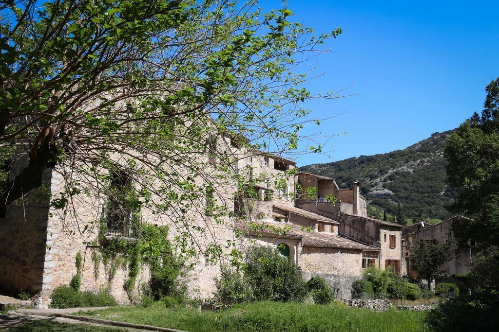 Gite Marceline Vila Saint-Guilhem-le-Desert Exterior foto